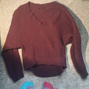 2/$11 American eagle crop sweater